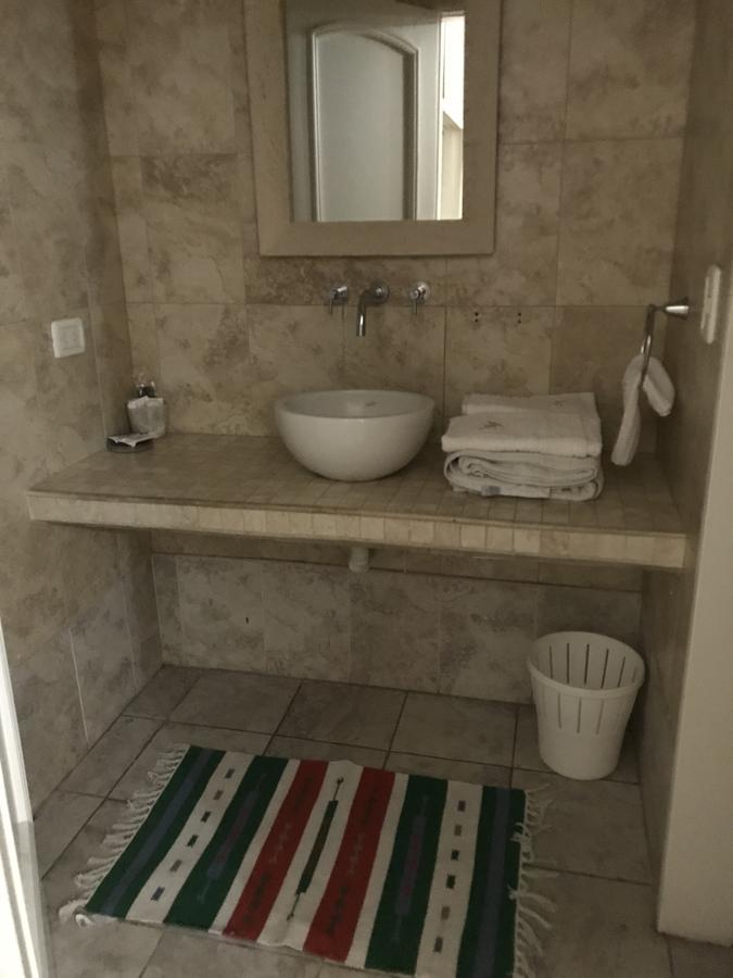 Hotel Aeropuerto Ezeiza Casa De Mr Монте Гранде Екстериор снимка